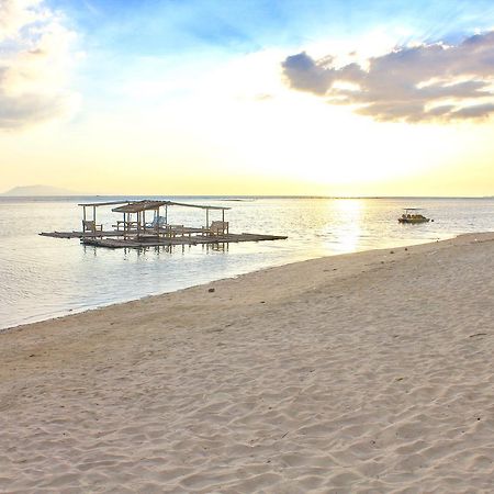 Bella Beach Resort Batangas Lian Eksteriør bilde