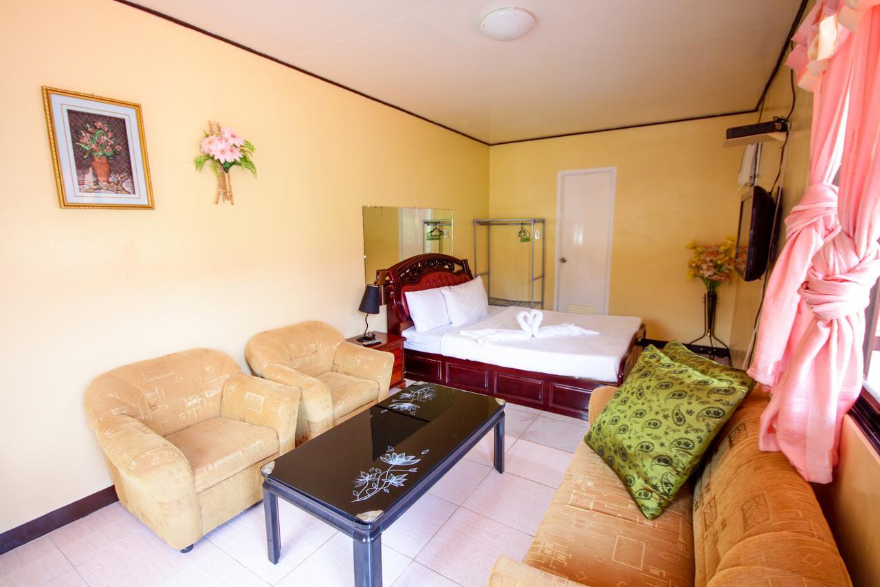 Bella Beach Resort Batangas Lian Eksteriør bilde