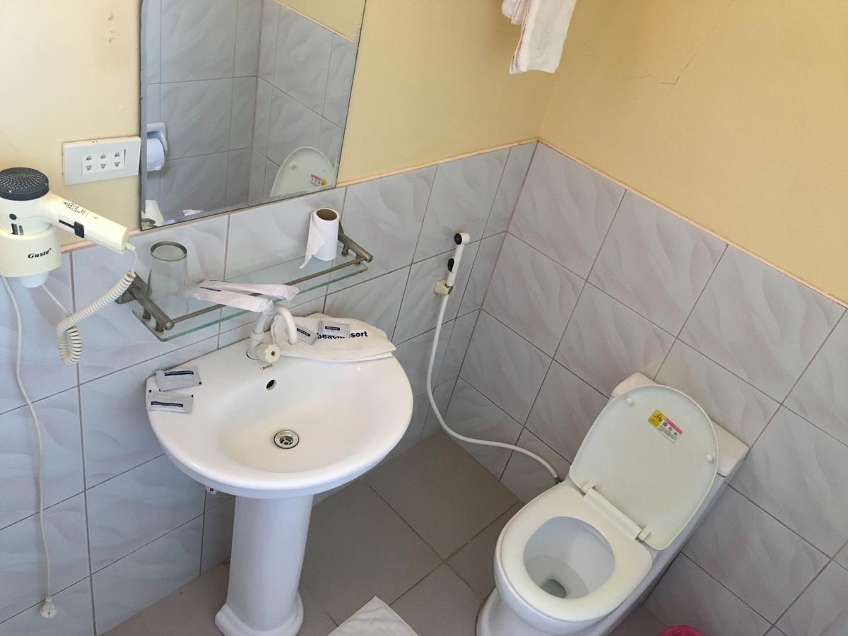 Bella Beach Resort Batangas Lian Eksteriør bilde